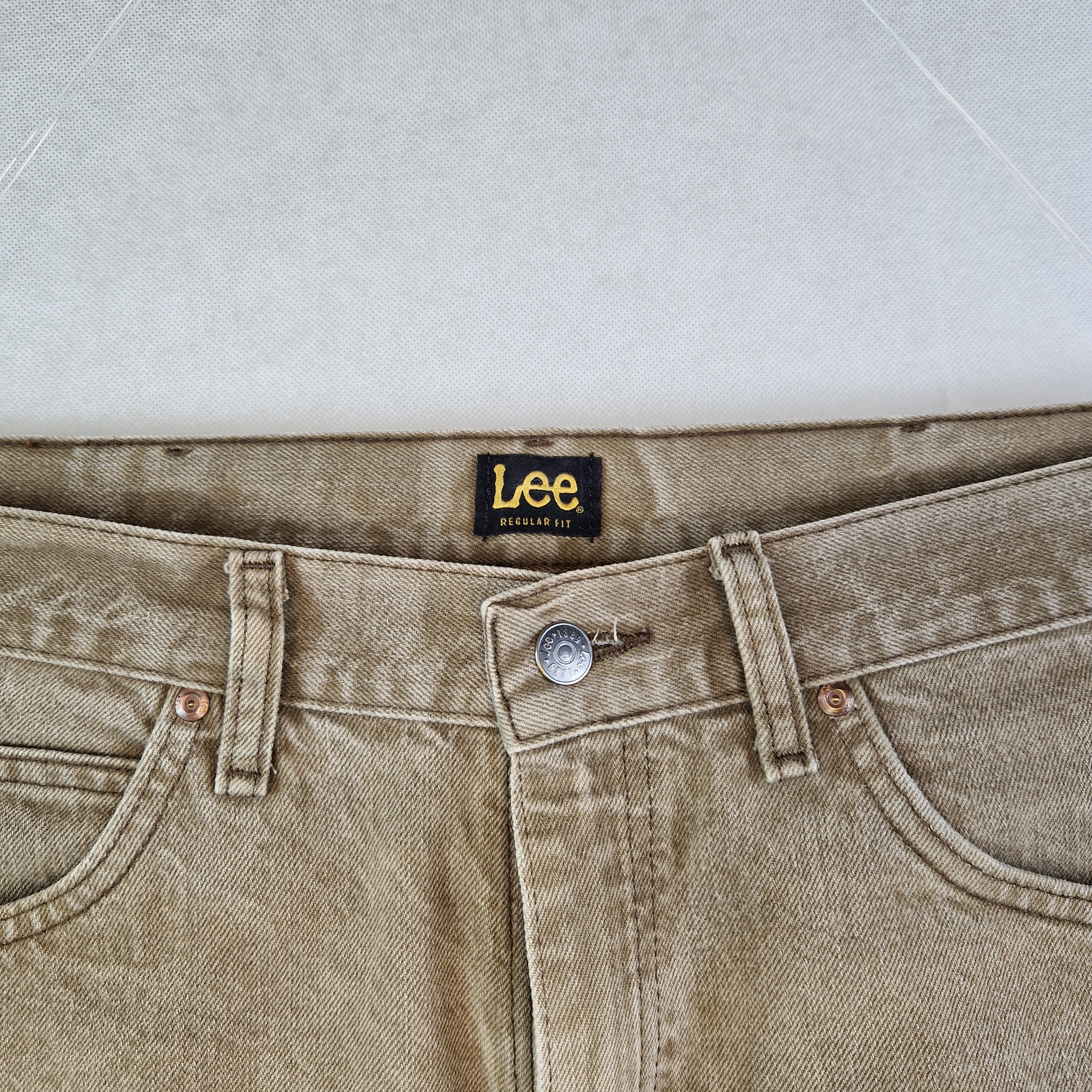 Lee Men's Jeans Regular Fit Straight Leg Brown UK W36 L29