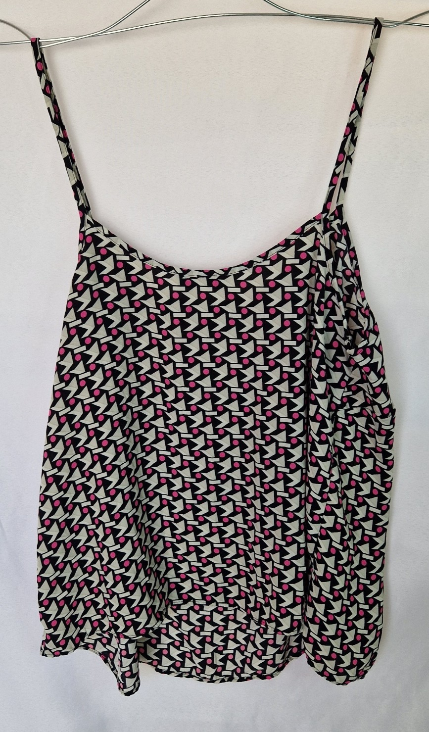 Papaya women's sleeveless chiffon cami top featuring a pink and black geometric pattern.