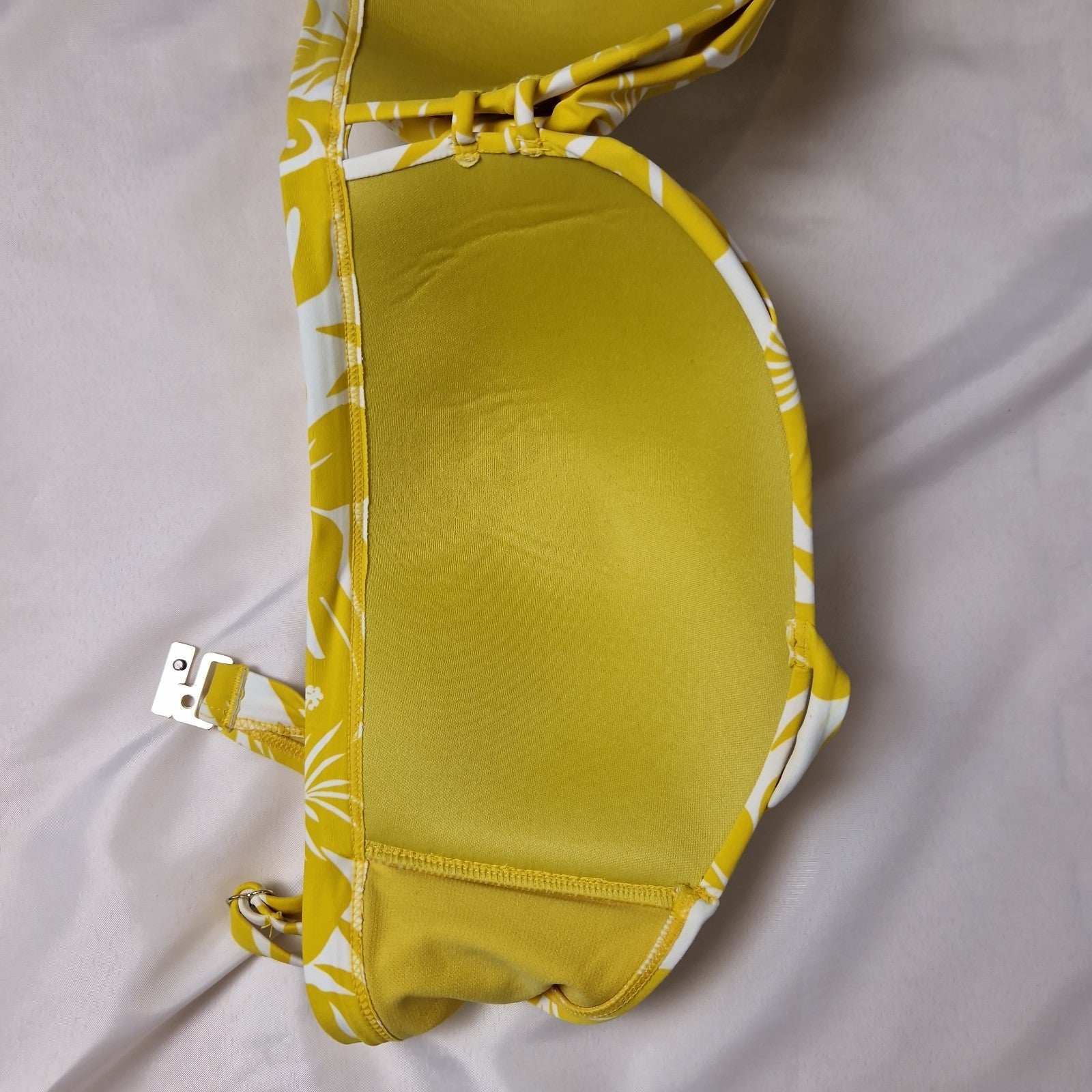 Marks &Spencer Womens Bra yellow UK 20 100% polyester T Shirt Bra