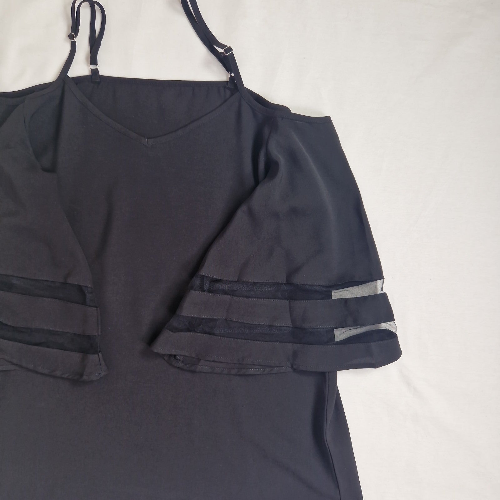Unbranded Womens Blouse Top Black Tunic UK 14 16
