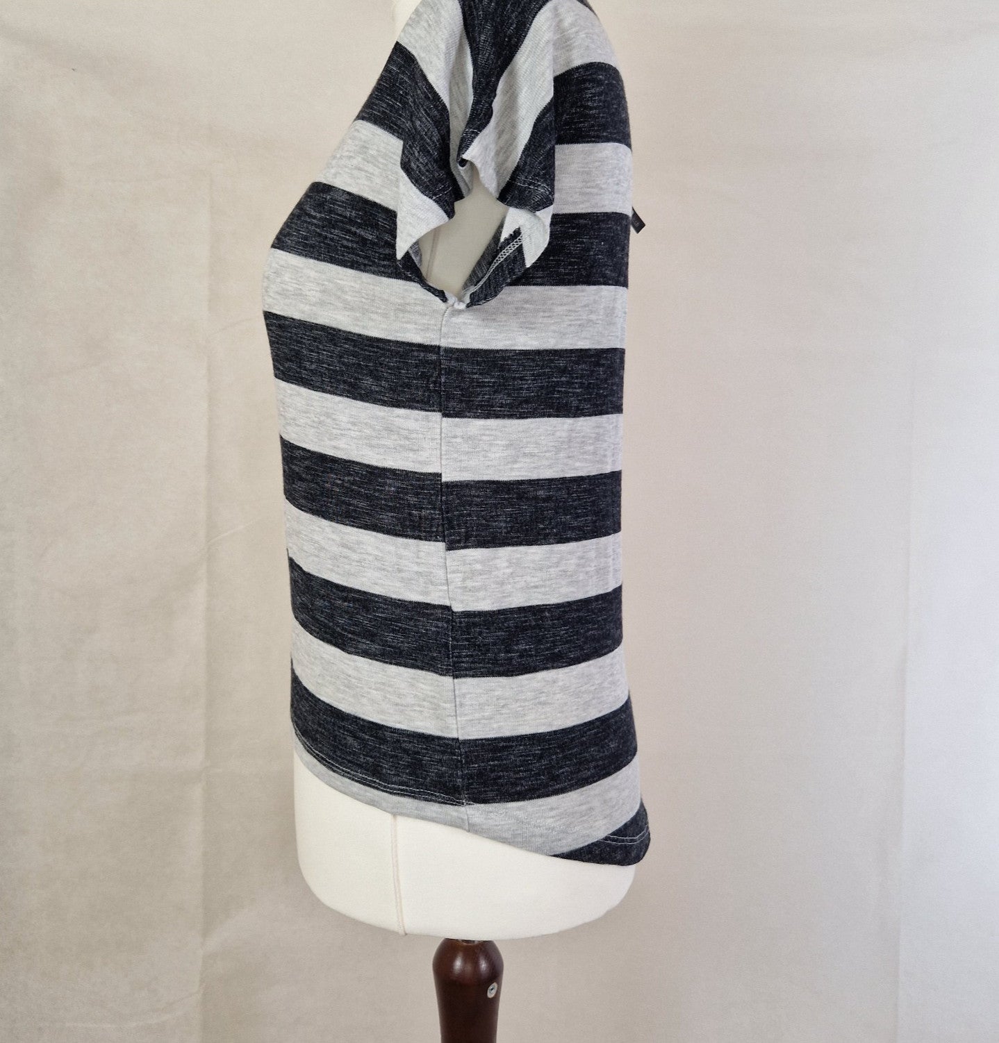 VERO MODA Womens Top Sleeveless Knit Black Grey Striped Pullover Casual UK S