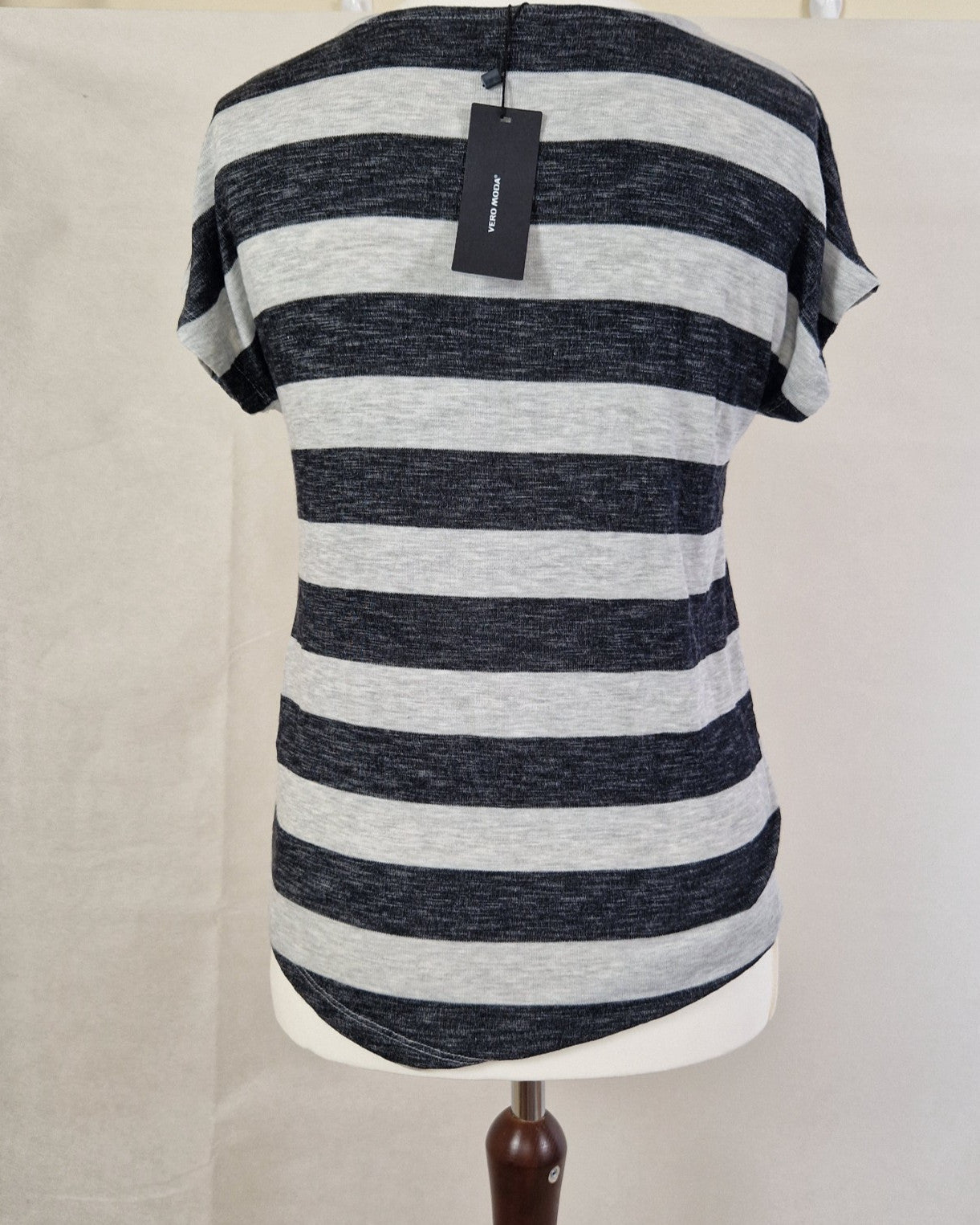 VERO MODA Womens Top Sleeveless Knit Black Grey Striped Pullover Casual UK S