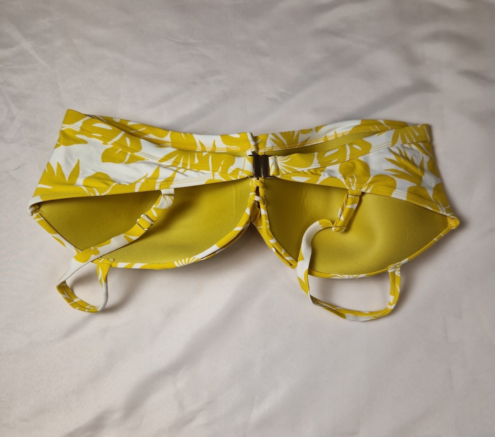 Marks &Spencer Womens Bra yellow UK 20 100% polyester T Shirt Bra