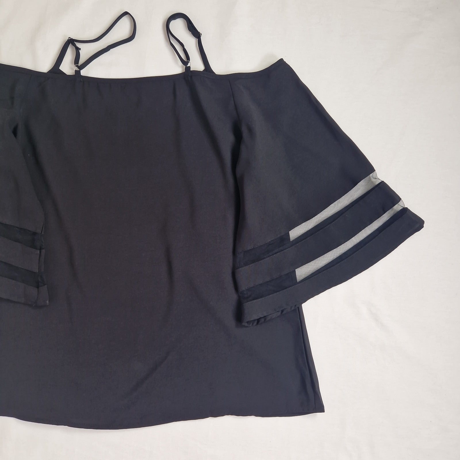 Unbranded Womens Blouse Top Black Tunic UK 14 16
